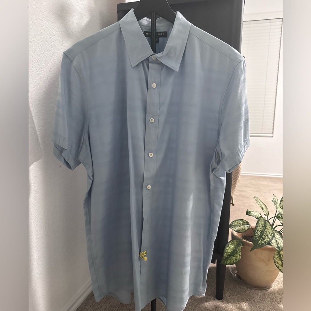 Michael Kors Light Blue Short Sleeve Button Down Shirt Size XL